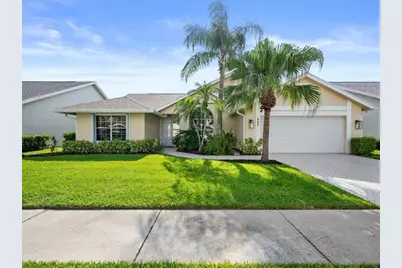 237 W Moccasin Trail W, Jupiter, FL 33458 - Photo 2