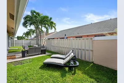 237 W Moccasin Trail W, Jupiter, FL 33458 - Photo 24