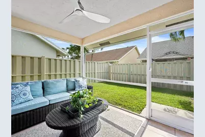 237 Moccasin Trail W, Jupiter, FL 33458 - Photo 22