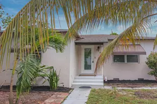 629 S K St, Lake Worth, FL 33460 - Photo 1