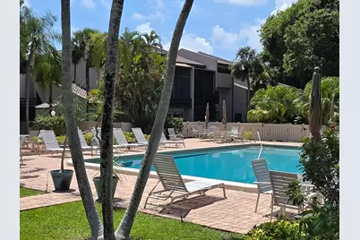 159 NW 70th Street #512, Boca Raton, FL 33487 - Photo 2