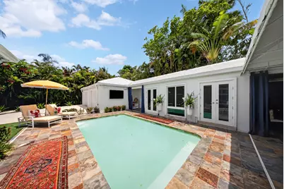 714 S Atlantic Drive, Lantana, FL 33462 - Photo 2