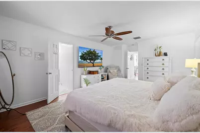 1040 Crystal Lake Drive #4, Deerfield Beach, FL 33064 - Photo 10