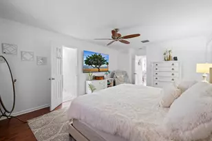 1040 Crystal Lake Dr, Deerfield Beach, FL 33064 - Photo 10