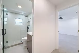 8971 NW 33rd St, Coral Springs, FL 33065 - Photo 16
