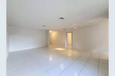 8971 NW 33rd Street #E-W, Coral Springs, FL 33065 - Photo 28