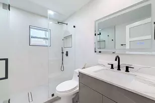 8971 NW 33rd St, Coral Springs, FL 33065 - Photo 14