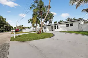 4540 SW 28th Terrace, Dania Beach, FL 33312 - Photo 4