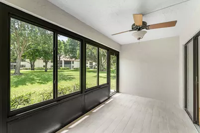3349 Lucerne Park Drive, Greenacres, FL 33467 - Photo 10