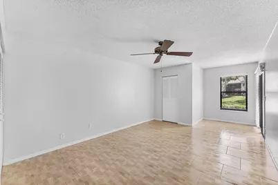 3349 Lucerne Park Drive, Greenacres, FL 33467 - Photo 6
