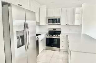 156 Fanshaw D, Boca Raton, FL 33434 - Photo 4