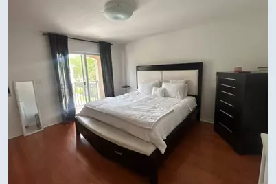 238 SE 2nd Avenue, Hallandale Beach, FL 33009 - Photo 2