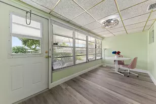 255 High Point Ct, Boynton Beach, FL 33435 - Photo 6