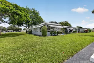 235 E High Point Ct E, Delray Beach, FL 33445 - Photo 2