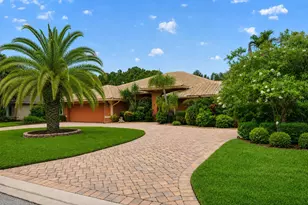 1180 SW Mirror Lake Cove, Port Saint Lucie, FL 34986 - Photo 2