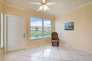 152 Lake Anne Dr, West Palm Beach, FL 33411 - Photo 20