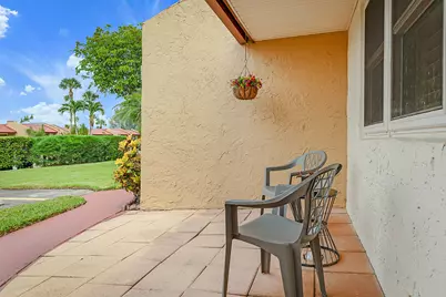 152 Lake Anne Drive #152, West Palm Beach, FL 33411 - Photo 4