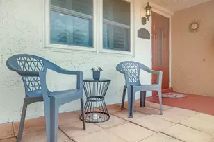 152 Lake Anne Dr, West Palm Beach, FL 33411 - Photo 2