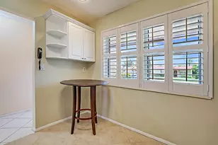 152 Lake Anne Dr, West Palm Beach, FL 33411 - Photo 10
