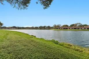 8427 Parkgate Rd, Boca Raton, FL 33496 - Photo 4