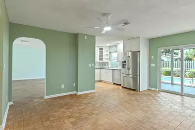 4368 Hawthorn Avenue, Palm Beach Gardens, FL 33410 - Photo 8