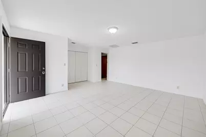 1226 N Haverhill Road #4, Haverhill, FL 33417 - Photo 4