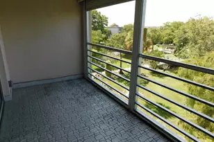 4851 NW 26th Ct, Lauderdale Lakes, FL 33313 - Photo 22