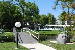 4851 NW 26th Ct, Lauderdale Lakes, FL 33313 - Photo 26