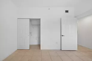 7775 Yardley Dr, Tamarac, FL 33321 - Photo 10