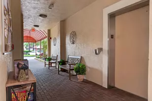 7775 Yardley Dr, Tamarac, FL 33321 - Photo 32