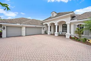 6768 Cypress Cove Cir, Jupiter, FL 33458 - Photo 2