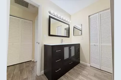 3794 SE County Line Road #102, Jupiter, FL 33469 - Photo 6