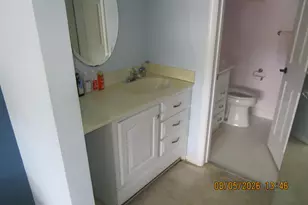 10422 NW 24th Pl, Sunrise, FL 33322 - Photo 12