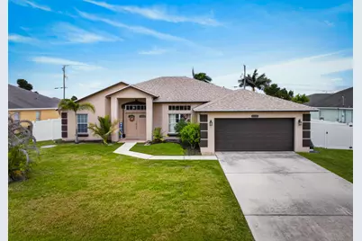 1929 SW Breezeway Street, Port Saint Lucie, FL 34987 - Photo 2