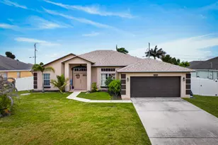1929 SW Breezeway St, Port Saint Lucie, FL 34987 - Photo 2