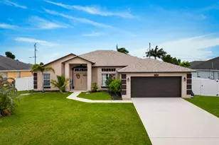 1929 SW Breezeway St, Port Saint Lucie, FL 34987 - Photo 2