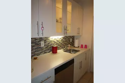 817 NE 16th Terrace #2, Fort Lauderdale, FL 33304 - Photo 4