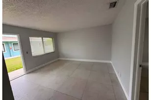 824 N G St, Lake Worth Beach, FL 33460 - Photo 2