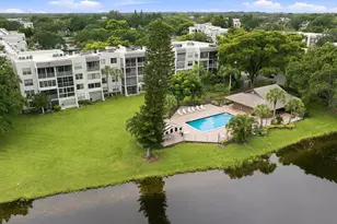 9440 Poinciana Pl, Davie, FL 33324 - Photo 46