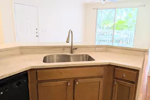 3210 Myrtlewood Cir E, Palm Beach Gardens, FL 33418 - Photo 6