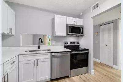 5340 Las Verdes Cr Las Verdes Circle #109, Delray Beach, FL 33484 - Photo 24