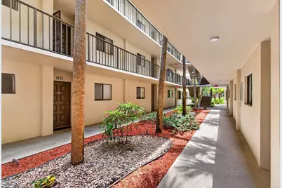5340 Las Verdes Cr Las Verdes Circle #109, Delray Beach, FL 33484 - Photo 12