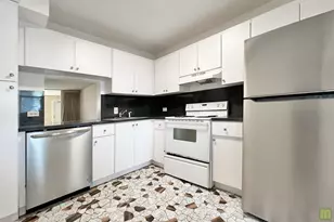 443 NE 195th St, Miami, FL 33179 - Photo 10