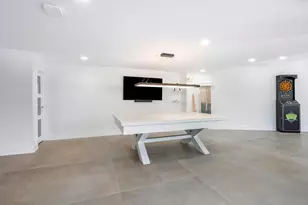 3000 Holiday Dr, Fort Lauderdale, FL 33316 - Photo 38