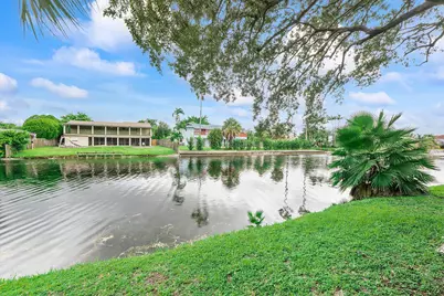 9897 Fairway Cove Lane, Plantation, FL 33324 - Photo 26