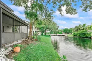 9897 Fairway Cove Ln, Plantation, FL 33324 - Photo 26