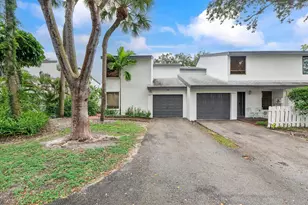 9897 Fairway Cove Ln, Plantation, FL 33324 - Photo 1