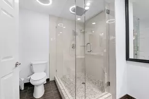 9897 Fairway Cove Ln, Plantation, FL 33324 - Photo 20