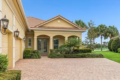 10539 SW Capraia Way, Port Saint Lucie, FL 34986 - Photo 4