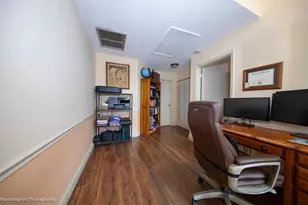 2047 Discovery Cir E, Deerfield Beach, FL 33442 - Photo 10